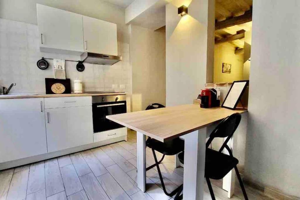 Apartmán " In Centro Da Marghe" By Revenue House Parma Exteriér fotografie